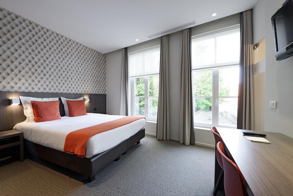 Square Hotel Kortrijk Kültér fotó
