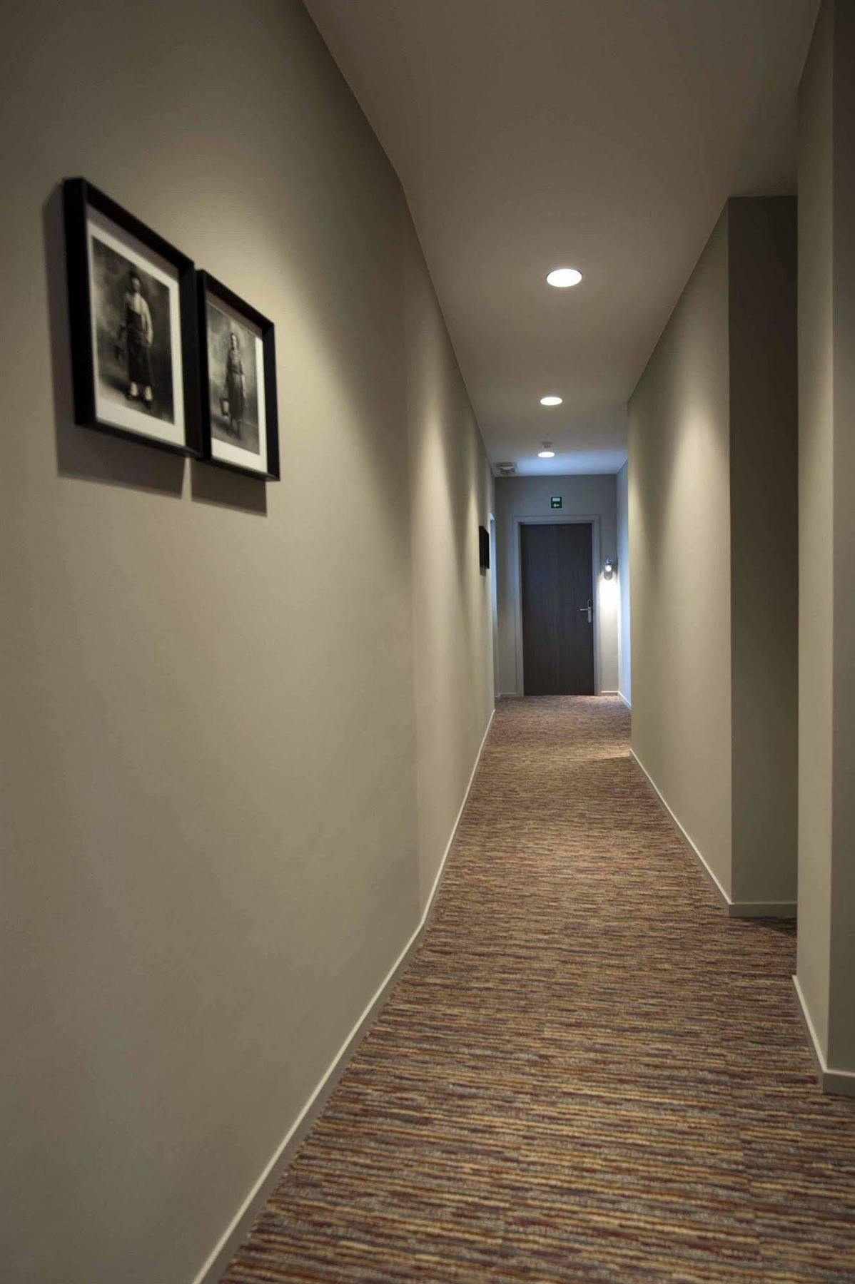 Square Hotel Kortrijk Kültér fotó